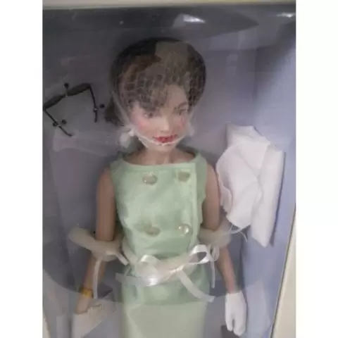 Franklin mint discount jackie doll