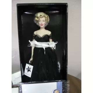 Jackie kennedy 2025 barbie