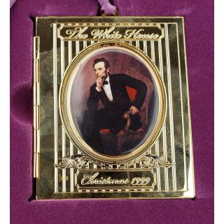 1999 White House Historical Association Christmas Ornament - Lincoln