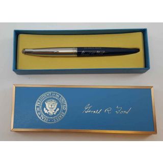 Gerald Ford White House Pen Set