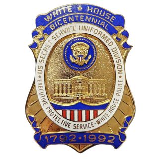 1992 White House U.S. Secret Service White House Police Bicentennial Badge